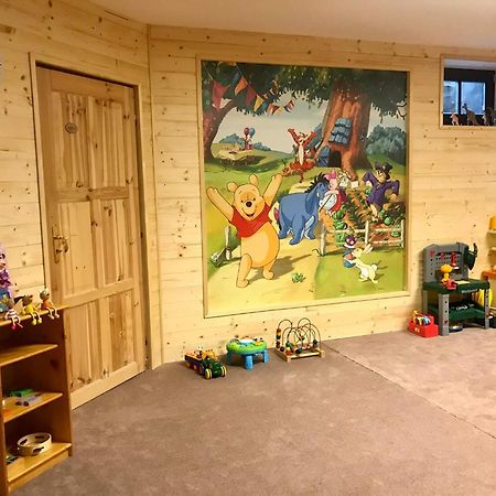 Vila Sekvoj Harrachov Luaran gambar
