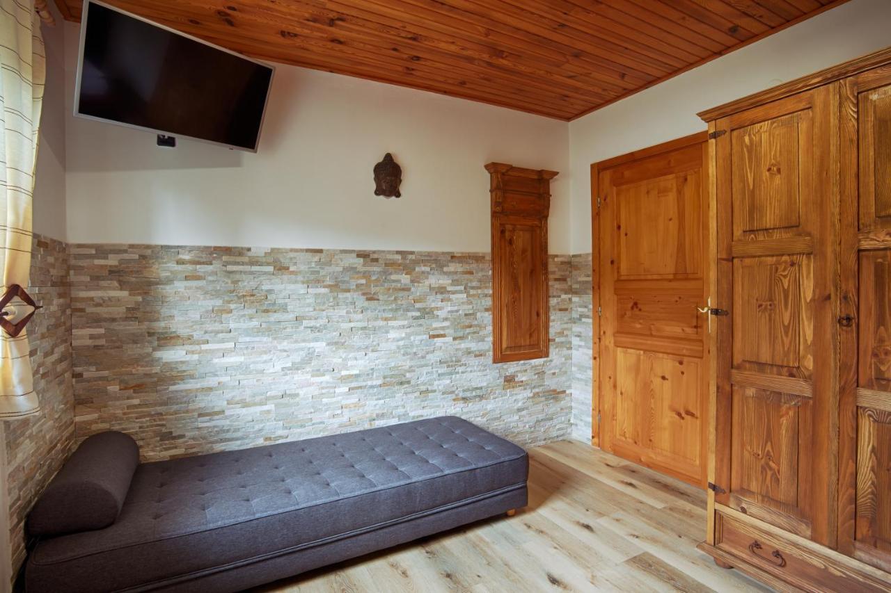 Vila Sekvoj Harrachov Luaran gambar
