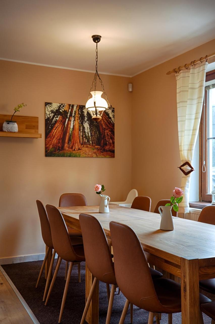 Vila Sekvoj Harrachov Luaran gambar